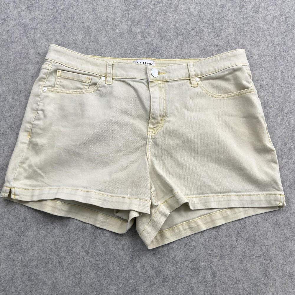 Lane Bryant Shorts Womens 18 (35x4) Light Yellow Denim Chino Stretch Casual